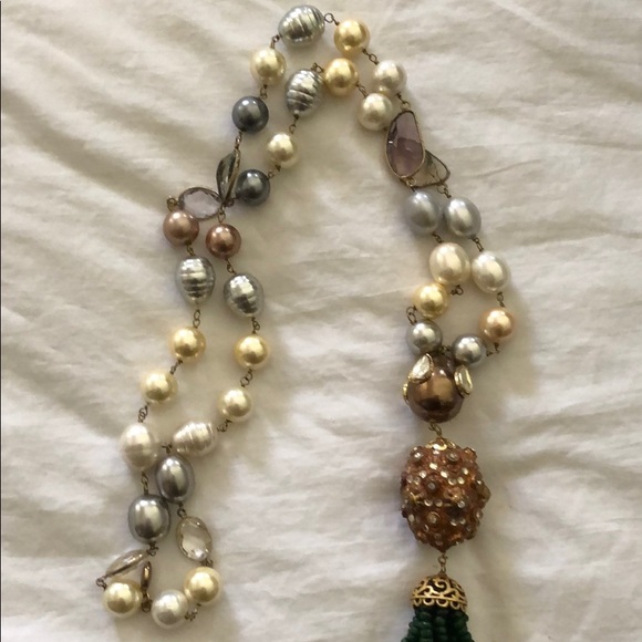 Pearl and crystal tassel necklace emeralds/rubies - Picture 3 of 5